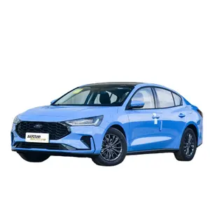 Ford Focus 2022 Mobil dewasa bensin domestik, mobil Dewasa Ford Focus Changan 220 T Kecepatan atas 1.5 km/jam