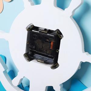 Jam Tangan Jangkar Gaya Kayu Kapal Roda Jam Dinding Kayu Kuarsa Warna Mediterania Pantai Laut Bahari Kemudi Putih dan Biru - Product Image 5