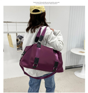 Sac de sport imperméable pour la gymnastique pour femmes, sac de voyage de grande capacité, avec logo personnalisé, unités - Product Image 3