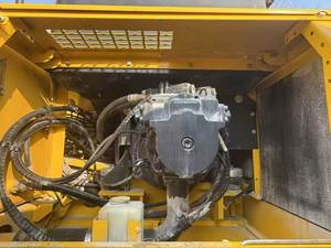 Excavatrice Komatsu PC450 d'occasion, 45 tonnes, 99 % neuve, équipement de construction, moteur et pompe d'origine japonaise, 668 heures, avec rapport vidéo - Product Image 5