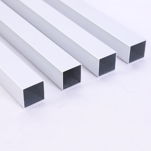 Tubo Cuadrado de Aleación de Aluminio 6063 Anodizado Multiusos para Perfil de Barandilla Exterior de Armario - Product Image 1