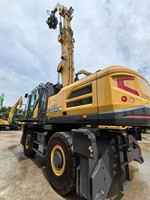 Excavadora de Ruedas con Brazo Extendido de 24 Toneladas, con Martillo Hidráulico y Manipulador de Materiales de 0.6m³, Modelo XE240WM
