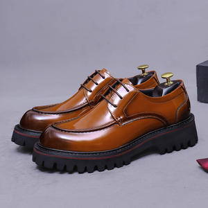 Zapatos de Vestir Clásicos de Cuero para Hombre con Suela Gruesa y Tacón Elevado, Zapatos de Hombre con Suela Roja de Estilo Moderno - Product Image 5