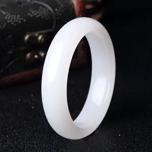 2021 Fashion Elegant Natural White Jade Bracelet Wholesale Light White Jade Bracelet Bangles For Women Gift