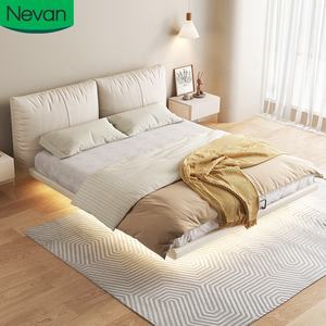 Mobilier de chambre au design simple tête de lit confortable personnalisée à bas prix Lit rembourré blanc de luxe queen size avec rangement - Product Image 1