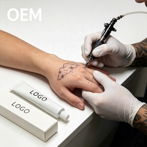 Bestseller: Tatuaggio Multi-Opzione, Applicazione Rapida con Logo Personalizzato per Saloni di Tatuaggi e Centri Estetici - Product Image 1
