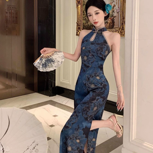 Nouvelle Robe Longue Slim Cheongsam Chinois Améliorée Sans Manches pour <span class=keywords><strong>Femme</strong></span>, Col Montant, Fendue, pour Banquet et Spectacle Scénique - Product Image 3