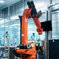 Robot industriel KR 210 R3100-2, très demandé, charge utile de 210 kg, portée de 3100 mm, pour soudage par points, automatisation industrielle lourde, robot Kuka