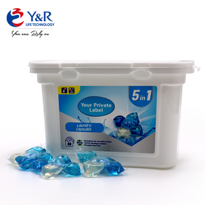 Capsules de lessive vegan 5 en 1 avec adoucissant, détergent, protecteur de couleur et détachant - Product Image 6