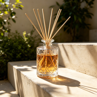 Flacon de parfum en verre rond vide de luxe personnalisé et unique de 200 ml avec bouchon en liège pour diffuseur à bâtonnets