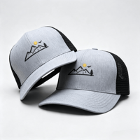 Casquette Trucker Unisexe Personnalisable avec Logo Brodé, Bicolore, Maille Frontale, Dos en Maille, Visière Courbe, Réglable, pour Activités de Plein Air et Montagne