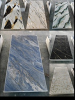 Panneau mural en marbre UV de qualité supérieure Pingyun, classe B1, anti-décoloration, haute brillance, PVC résistant à l'usure, revêtement mural intérieur résidentiel