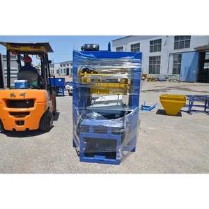 <span class=keywords><strong>Qt4</strong></span>- 24 khối Máy làm bán tự động rỗng hallow bê tông xi măng Interlock gạch làm cho máy móc - Product Image 5