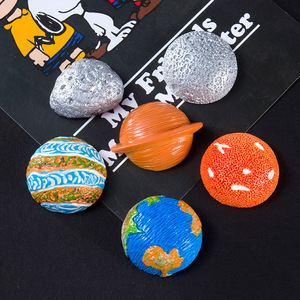 ตุ๊กตาอวกาศเรซิ่นงานฝีมือ DIY ของสะสมตกแต่งสำหรับทำเคสโทรศัพท์ - Product Image 2