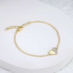 Nouveauté Bracelets à breloques tendance, design minimaliste, plaqué or 18 carats PVD, cœur en zircon, maillons fins, style bohème, unisexe - Product Image 3