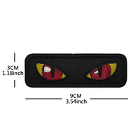 Badge moral brodé lumineux œil de chat et œil de démon, style dessin animé et anime, avec fixation auto-agrippante, vente en gros