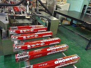 Customized logo Food Grade Heavy Duty Household Aluminium Foil Tinfoil <b>Paper</b> <b>Roll</b> - Product Image 6