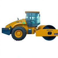 Rouleau compresseur vibrant à tambour unique Dynapac/Sakai XS163J, puissance 92 kW, conception compacte pour la réparation des routes municipales et le compactage de la remblaiement