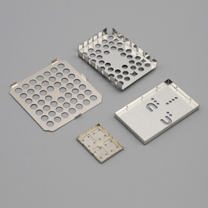 ฝาครอบป้องกัน EMI ของบอส สแตนเลสสตีล เหล็ก C-21 BS--71 แม่พิมพ์ปั๊ม SMT แบบสัมผัสนำไฟฟ้า - Product Image 1