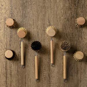 Cepillo de palma de madera personalizado con cerdas de coco, mango largo ajustable, duradero, ecológico, para uso doméstico y en la cocina - Product Image 3
