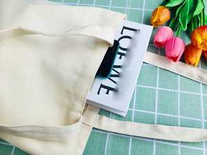 กระเป๋าผ้าแคนวาสแบบเปิดปิดได้ พกพาสะดวก ใช้ซ้ำได้ สำหรับช้อปปิ้ง  พร้อมปักโลโก้ตามสั่ง  ลดราคาช่วงฤดูหนาว - Product Image 3