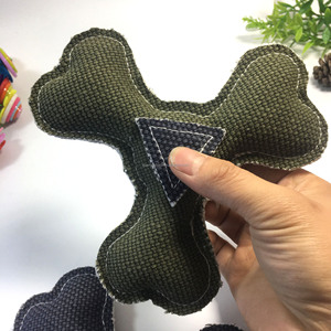 Kediler ve köpekler için en çok satan üçgen Dart gıcırtılı kenevir <span class=keywords><strong>Pet</strong></span> oyuncaklar-sert çiğnemek geçirmez tasarım eğlenceli Fetch oyunu - Product Image 2