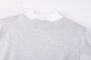 เสื้อครอปแบบสวมหัวคอกลมสำหรับผู้หญิงสเวตเตอร์ผ้าถักแจ็คการ์ดสำหรับฤดูหนาวผ้าคอตตอน100% - Product Image 2