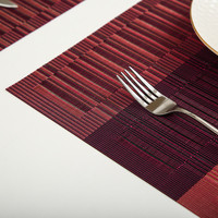 Idée produit 2023 personnalisé lavable facile à nettoyer Polyester PVC chemin de Table ensemble pour diverses Tables dîner Restaurant