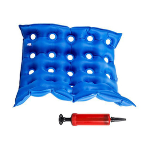 Coussin de siège gonflable <span class=keywords><strong>anti</strong></span>-<span class=keywords><strong>escarres</strong></span> de qualité hospitalière avec pompe, solution de soulagement de la pression pour les longues périodes assises en <span class=keywords><strong>fauteuil</strong></span> <span class=keywords><strong>roulant</strong></span> - Product Image 3