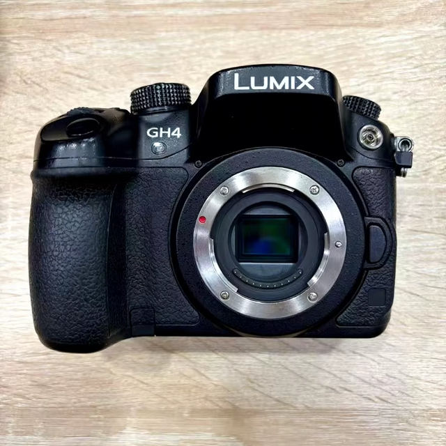 EOS GH4 Original Lu mix Second hand Used Camera DSLR Professional Digital Camera with battery battery charger and bag and card
