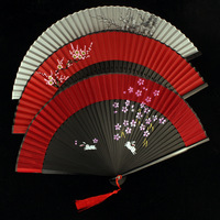 Éventail pliant en bambou peint à la main pour femmes, style chinois, vintage, classique, portable, pour la danse