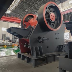 Concasseur de mâchoire de moteur diesel d'extraction d'or de haute performance très utilisé dans le petit broyeur de pierre de mine de carrière à vendre - Product Image 5