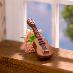Mini guitare de simulation, instruments de musique miniatures pour micro-paysages, accessoires pour mini-jardins féeriques et gâteaux, décoration pour la maison, le bureau et la voiture - Product Image 4