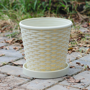 Pot de fleurs rond en <span class=keywords><strong>résine</strong></span> plastique imitation <span class=keywords><strong>tressée</strong></span> avec plateau, <span class=keywords><strong>jardinière</strong></span> d'intérieur européenne épaissie pour plantes succulentes et vertes, décoration d'intérieur - Product Image 1