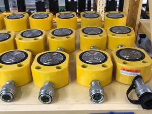 Гидравлический домкрат одностороннего действия серии KIET RSM, модель RSM-300, грузоподъемность >50 тонн, конструкция из легированной стали, максимальная высота подъема 141 мм - Product Image 6