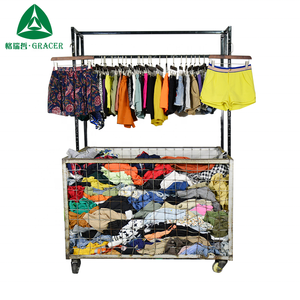 Guangzhou fornitore di <span class=keywords><strong>abbigliamento</strong></span> usato <span class=keywords><strong>da</strong></span> donna Casual pantaloni corti MOQ 45kg - Product Image 6