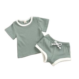 Ropa de Verano para Bebés al por Mayor, Conjuntos de Ropa para Bebés y Niños Pequeños, Cómodos y Suaves, Top + Pantalones Cortos de Algodón - Product Image 1