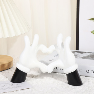 Adorno de Resina Pintado a Mano con Forma de Corazón de Mickey, Decoración para el Hogar, Almacenamiento de Llaves, Regalo de San Valentín - Product Image 4
