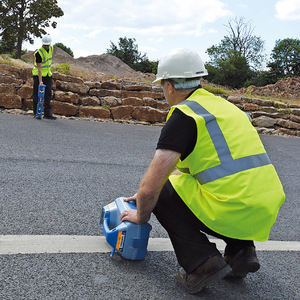 Radiodetection dò đường ống ngầm rd8200 định tuyến đường ống kim loại dây và cáp Detector - Product Image 2