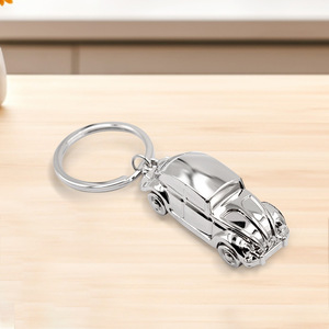 Porte-clés en alliage <span class=keywords><strong>de</strong></span> zinc personnalisé avec dessin animé pour modèle <span class=keywords><strong>de</strong></span> <span class=keywords><strong>voiture</strong></span> <span class=keywords><strong>de</strong></span> simulation Jeep, petite <span class=keywords><strong>voiture</strong></span> <span class=keywords><strong>ancienne</strong></span>, pendentif, cadeaux en gros - Product Image 4
