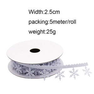 Ruban <span class=keywords><strong>flocon</strong></span> <span class=keywords><strong>de</strong></span> <span class=keywords><strong>neige</strong></span> mètres x 5m, Non tissé, gaufrage ultrasonique, décoration <span class=keywords><strong>de</strong></span> noël, chaîne <span class=keywords><strong>de</strong></span> <span class=keywords><strong>neige</strong></span> - Product Image 3