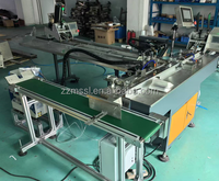 Machine d'emballage pour sachets, étiquettes en papier, cartes, avec alimentateur à friction et insertion d'enveloppes