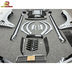 Kit carrosserie en fibre de carbone sèche style MSY pour Rolls-Royce Cullinan : pare-chocs, capot, diffuseur arrière, aileron arrière - Product Image 3