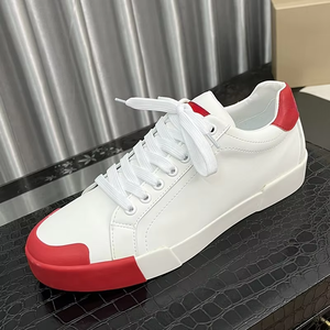 Nouvelles chaussures de marche vertes en gros pour femmes, baskets de sport en maille tricotée à lacets pour femme - Product Image 1