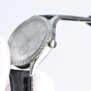 Reloj P Watch 2026, el Más Vendido, Reloj Plateado con Anillos de Diamantes, Regalo Exquisito de Alta Calidad para la Élite Empresarial, para la Temporada Festiva - Product Image 3