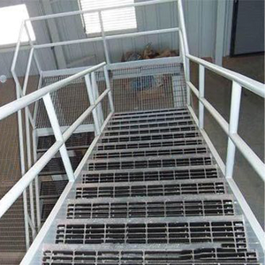 Escalera <span class=keywords><strong>de</strong></span> acero galvanizado <span class=keywords><strong>Escalones</strong></span> Rejilla Escalera <span class=keywords><strong>de</strong></span> acero <span class=keywords><strong>Escalones</strong></span> Barra <span class=keywords><strong>de</strong></span> acero al aire libre Rejilla Materiales <span class=keywords><strong>de</strong></span> construcción <span class=keywords><strong>de</strong></span> metal - Product Image 6