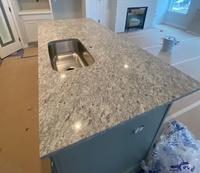 Granite blanc lune moderne en gros pour îlot de cuisine et plateau de table à manger, surface polie pour application en villa