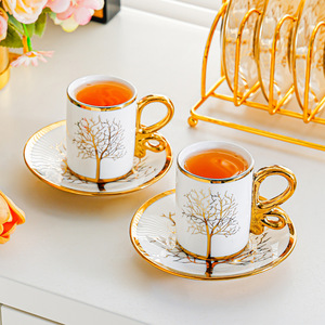 Ensemble élégant de tasse à café et soucoupe en céramique avec motif d'arbre doré pour le thé de l'après-midi - Product Image 4
