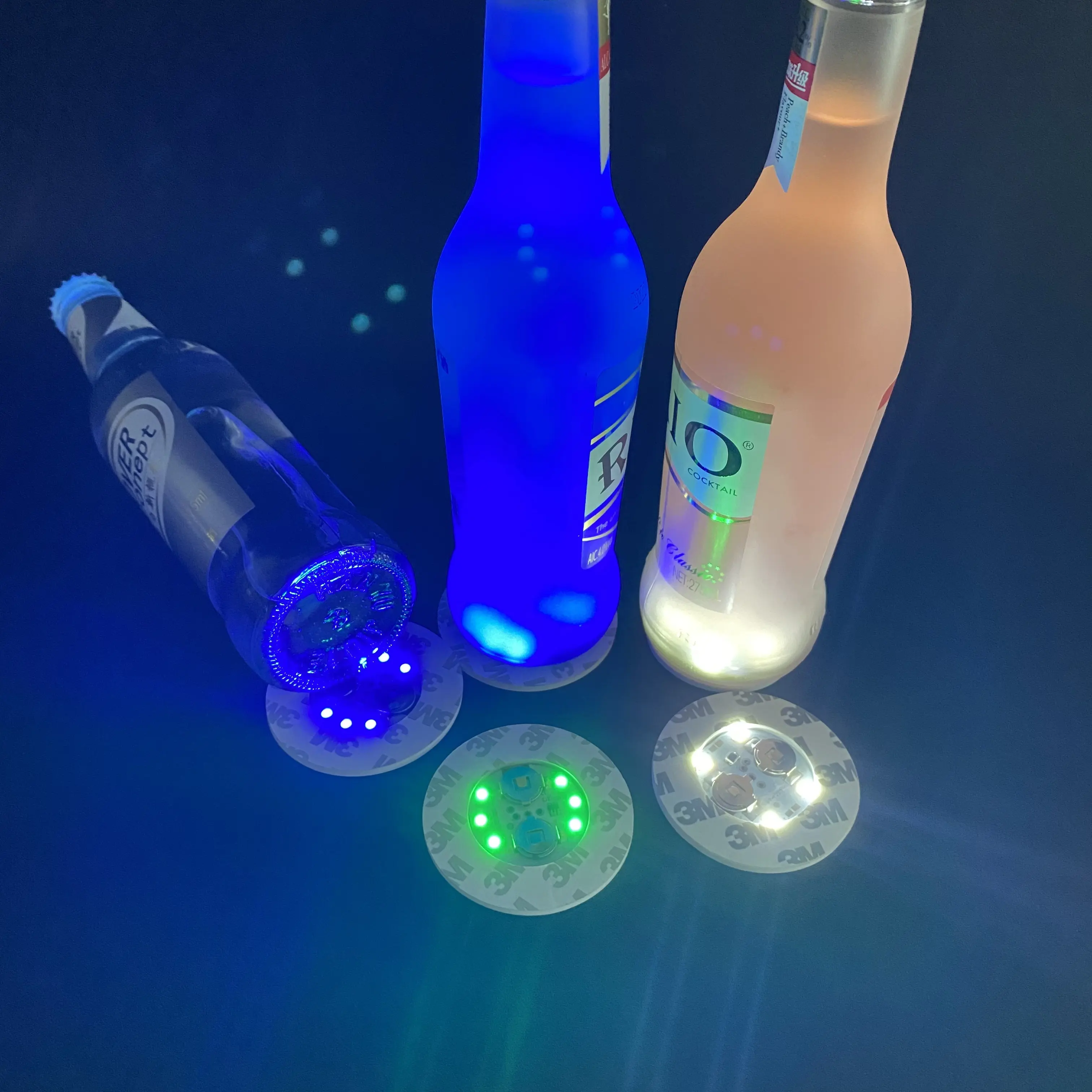 マルチ点滅LEDステッカー点滅安定したライトLEDボトルライトLEDコースターLEDベースパッドカップボトルパーティーバークラブ