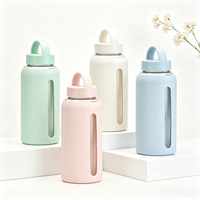 Bouteille d'eau en verre de grande capacité 800 ml pour l'extérieur, personnalisable, avec couvercle de protection et poignée, vente en gros d'usine